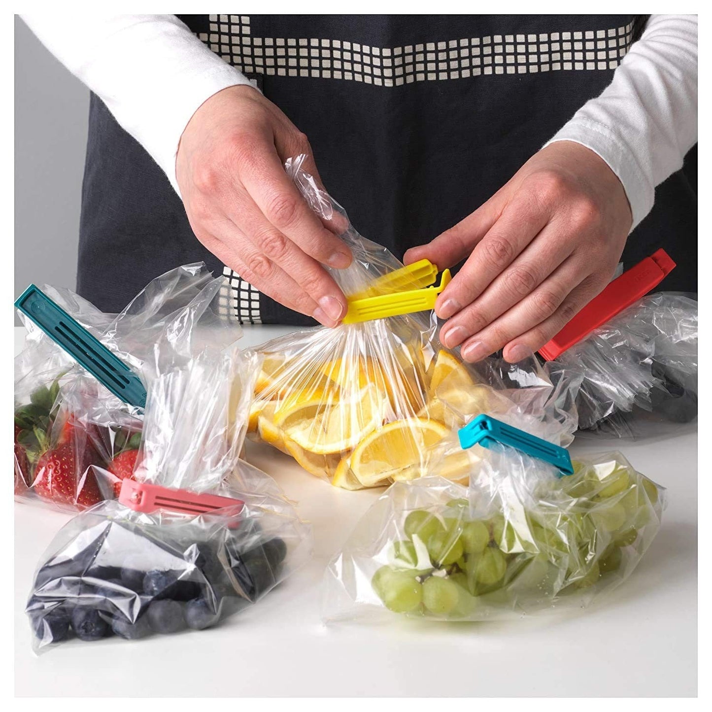 POUCH CLIP