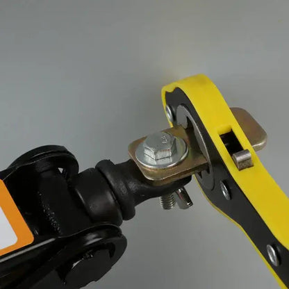 UNIVERSAL CAR JACK RETCHET WRENCH WITH ACCESSORIES